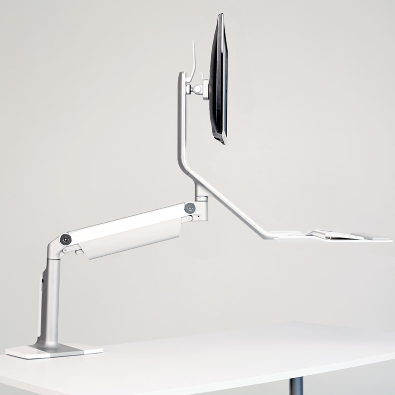 17_humanscale_quickstand_light_edit9