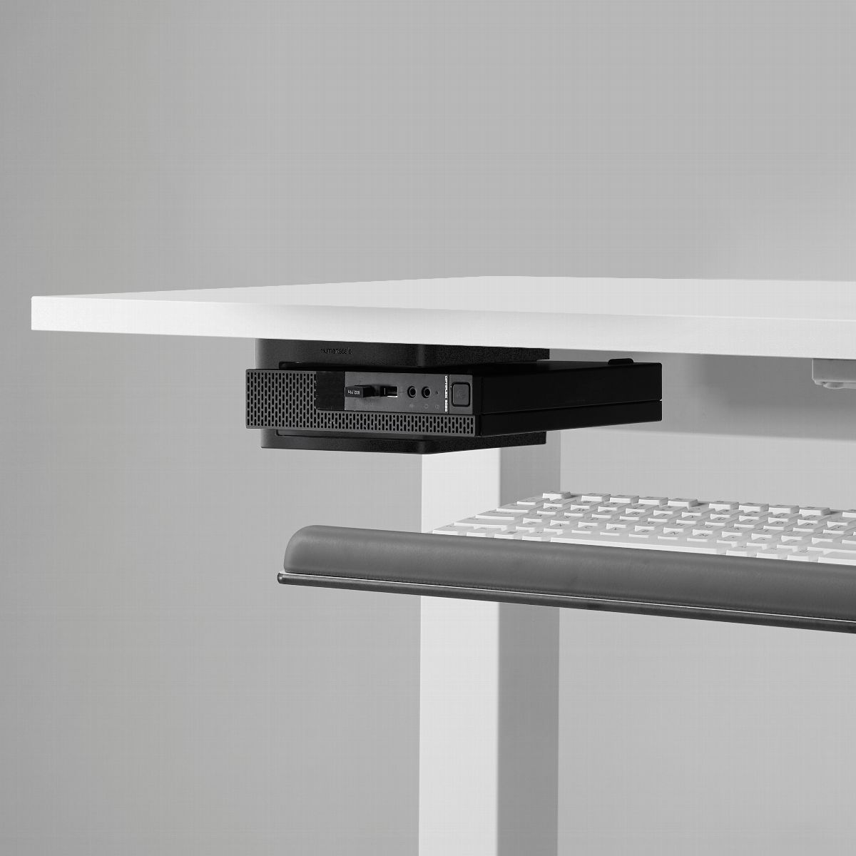 hs_cpu_thinclientholder_studio_productshot_032_rtv2